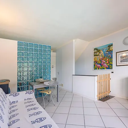 Il Porto Bilocale 11 Con Piscina - Goelba Apartment Porto Azzurro Exterior photo