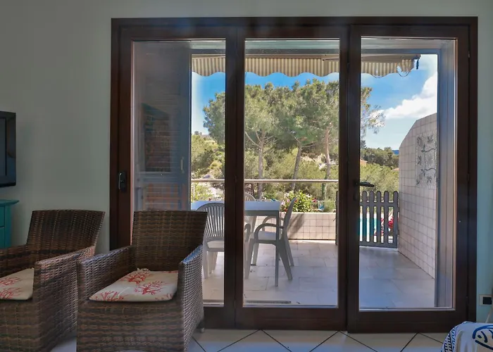 Il Porto Bilocale 11 Con Piscina - Goelba